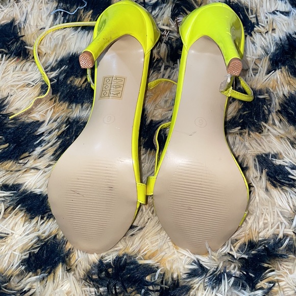 Neon Yellow Heels - Picture 3 of 4